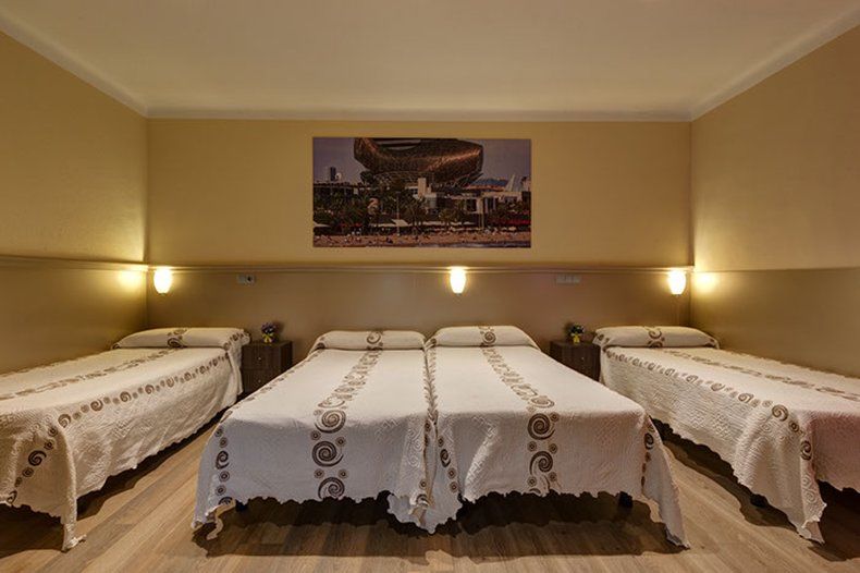 Hostal Barcelona Exterior photo